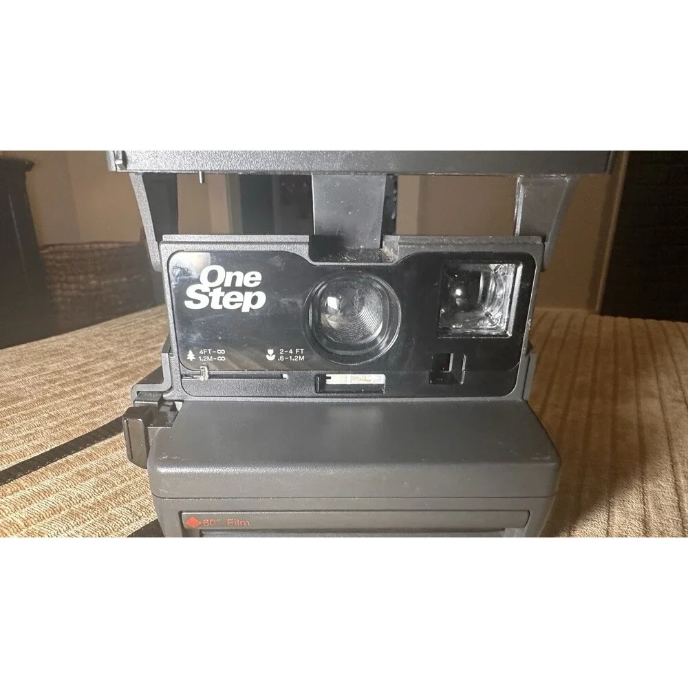 Vintage Polaroid OneStep 600 Film Instant Camera